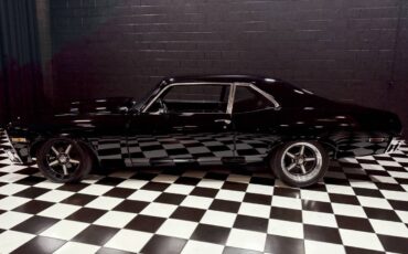 Chevrolet-Nova-1972-Coupe-2