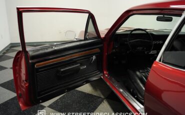Chevrolet-Nova-1972-Maroon-Black-35
