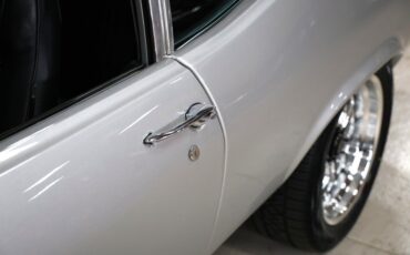 Chevrolet-Nova-1972-Silver-Metallic-Black-15