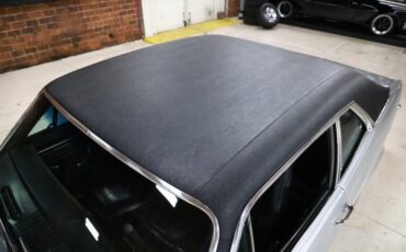 Chevrolet-Nova-1972-Silver-Metallic-Black-27