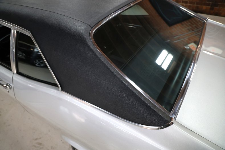 Chevrolet-Nova-1972-Silver-Metallic-Black-29