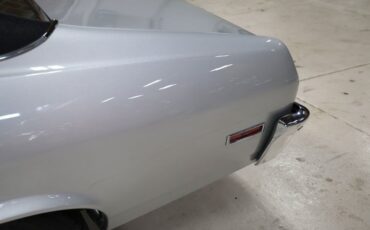 Chevrolet-Nova-1972-Silver-Metallic-Black-36