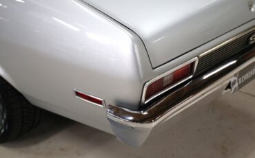 Chevrolet-Nova-1972-Silver-Metallic-Black-42