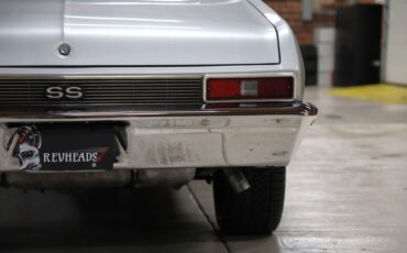 Chevrolet-Nova-1972-Silver-Metallic-Black-46