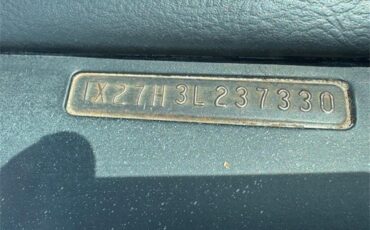 Chevrolet-Nova-1973-Medium-blue-metallic-Gray-and-black-10