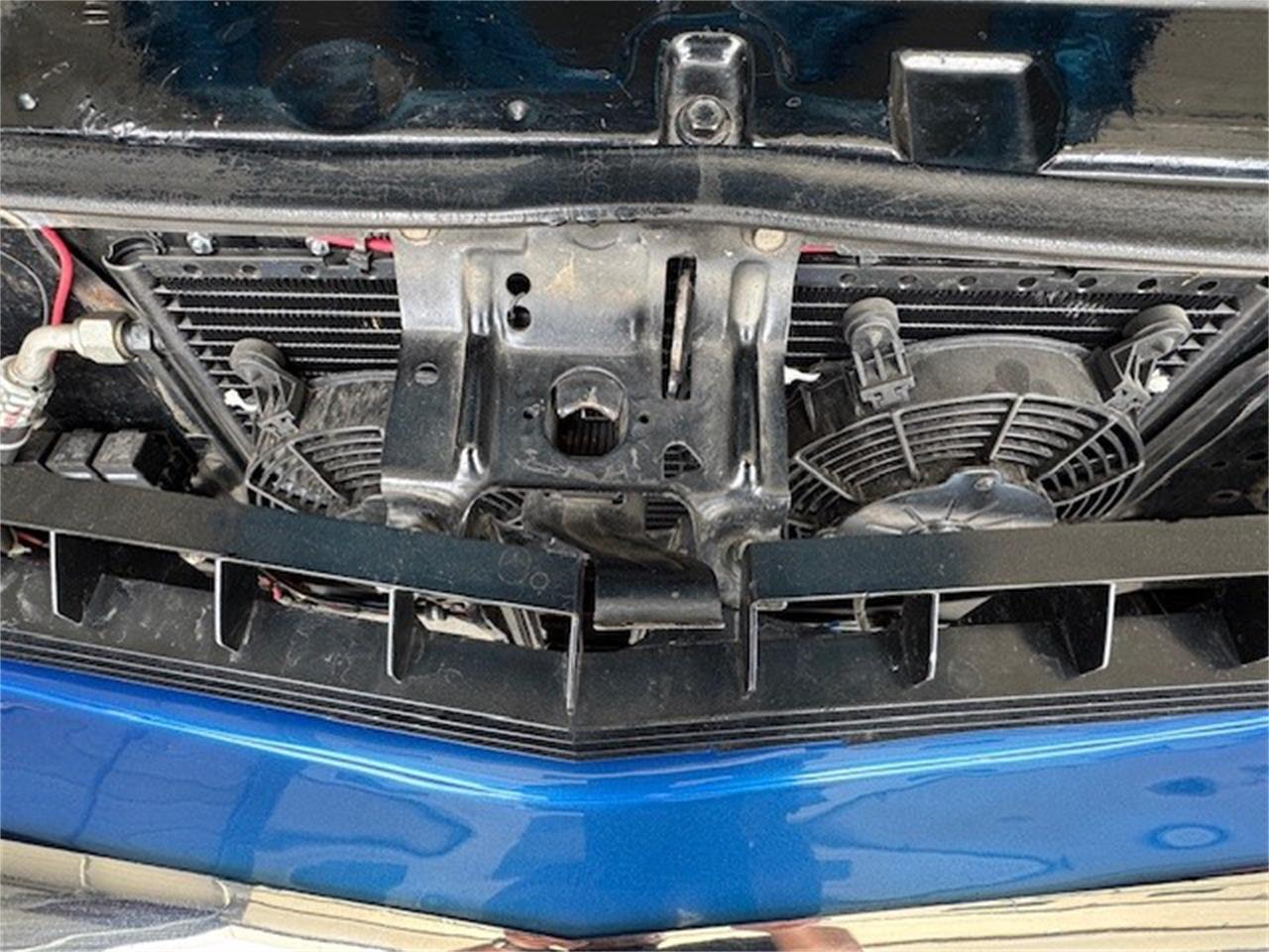 Chevrolet-Nova-1973-Medium-blue-metallic-Gray-and-black-22