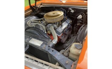 Chevrolet-Nova-1973-Orange-Black-4