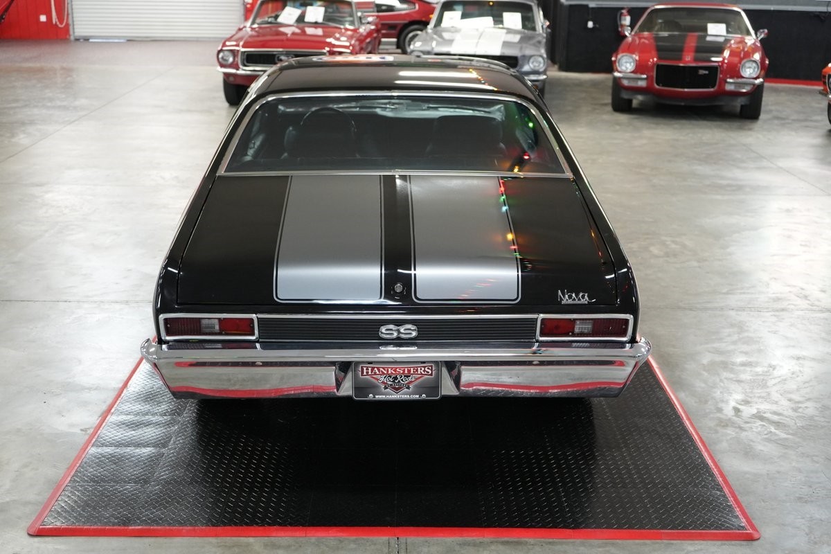 Chevrolet-Nova-SS-Style-1972-Coupe-13