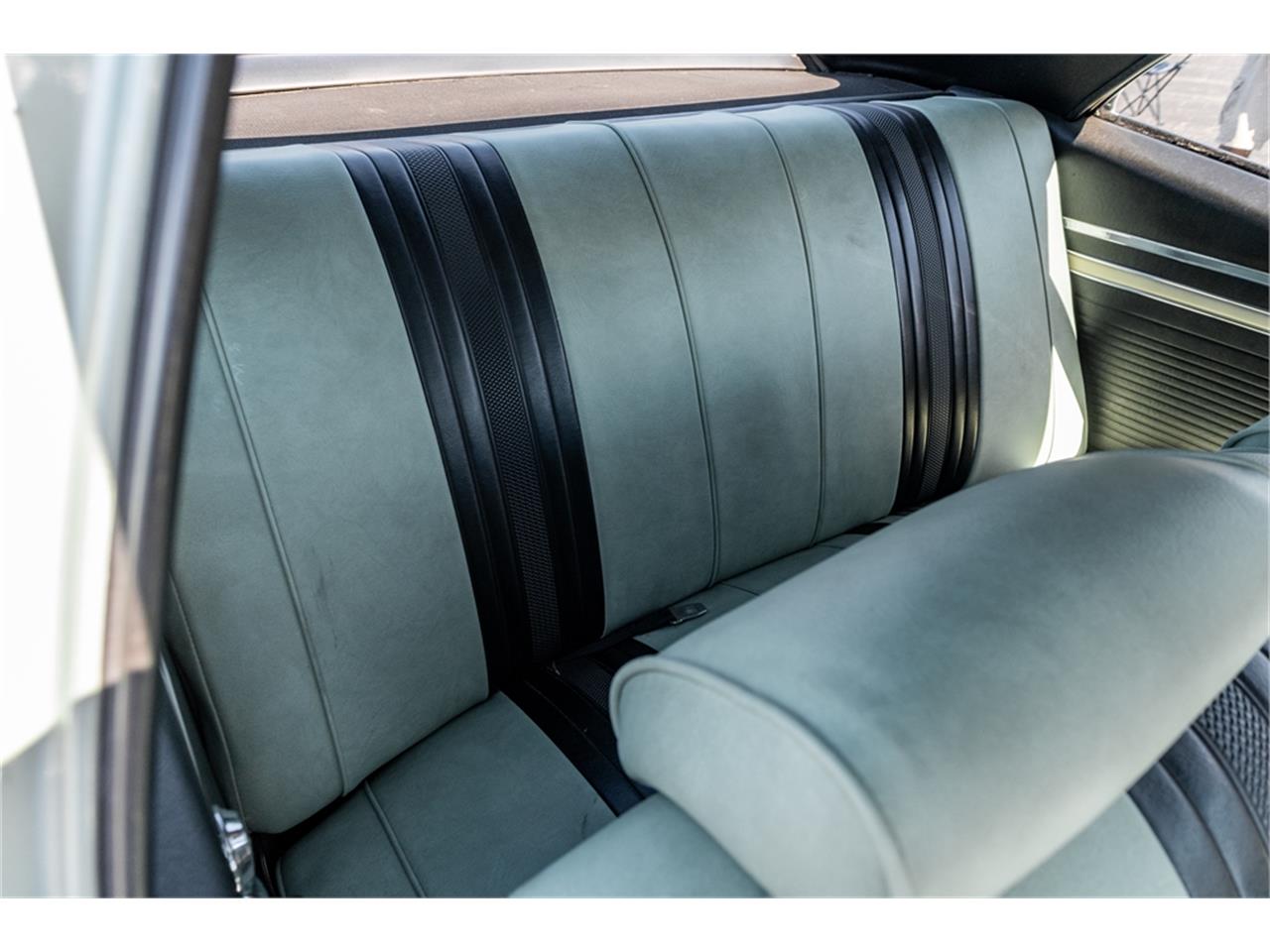 Chevrolet-Nova-ss-1969-Grecian-Green-Green-and-black-10