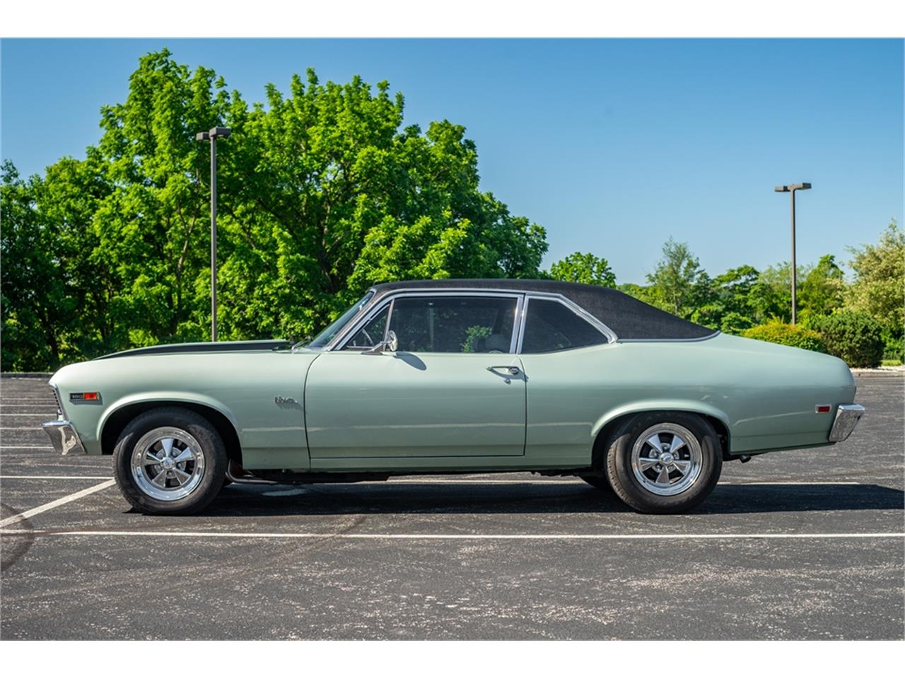 Chevrolet-Nova-ss-1969-Grecian-Green-Green-and-black-23