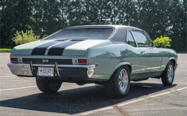 Chevrolet-Nova-ss-1969-Grecian-Green-Green-and-black-37