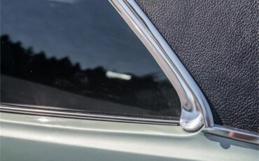 Chevrolet-Nova-ss-1969-Grecian-Green-Green-and-black-5