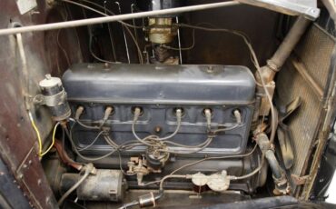 Chevrolet-Other-1933-Black-Brown-23