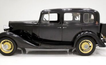 Chevrolet-Other-1933-Black-Brown