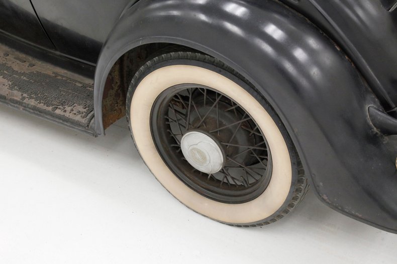 Chevrolet-Other-1933-Black-Tan-17