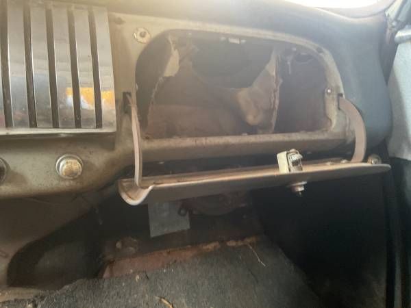 Chevrolet-Other-1951-Black-Brown-8