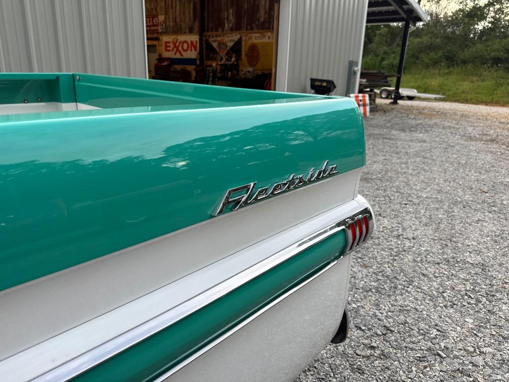 Chevrolet-Other-1959-Blue-Brown-18
