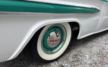 Chevrolet-Other-1959-Blue-Brown-3