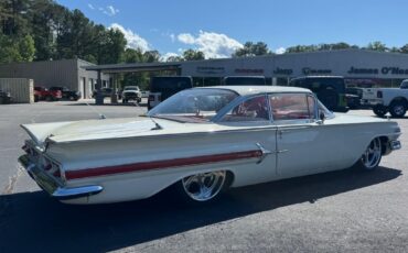 Chevrolet-Other-1960-White-Red-19
