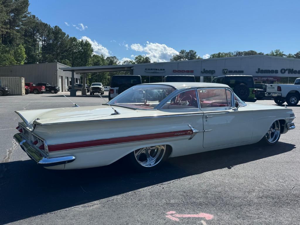 Chevrolet-Other-1960-White-Red-19