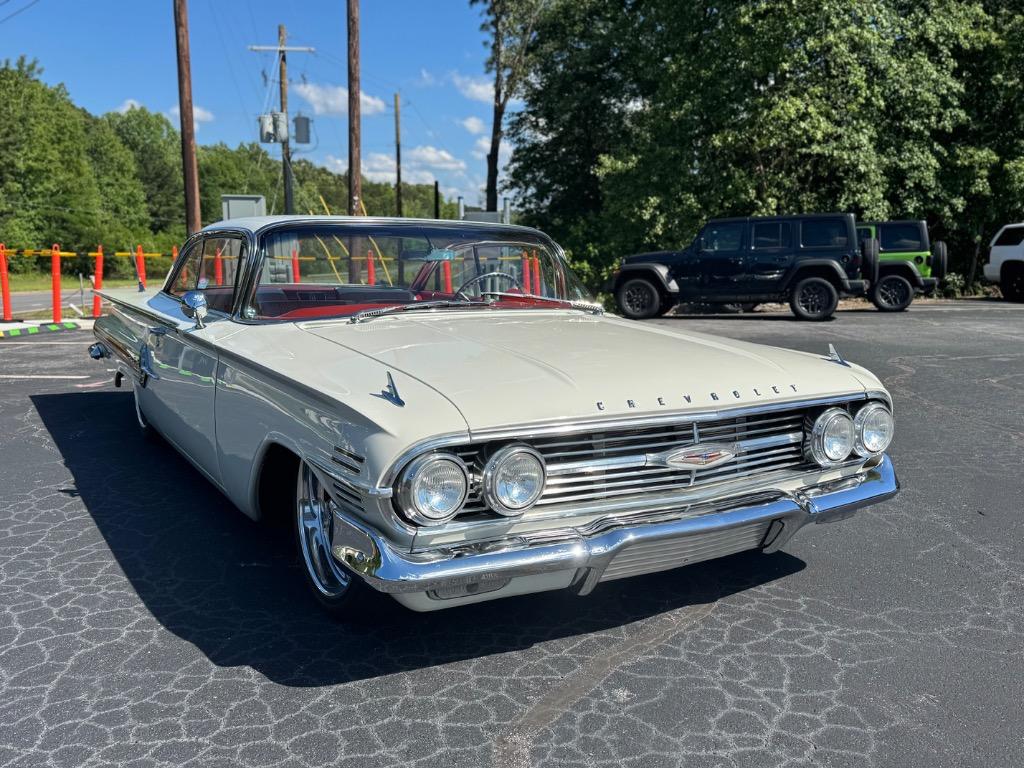 Chevrolet-Other-1960-White-Red-20