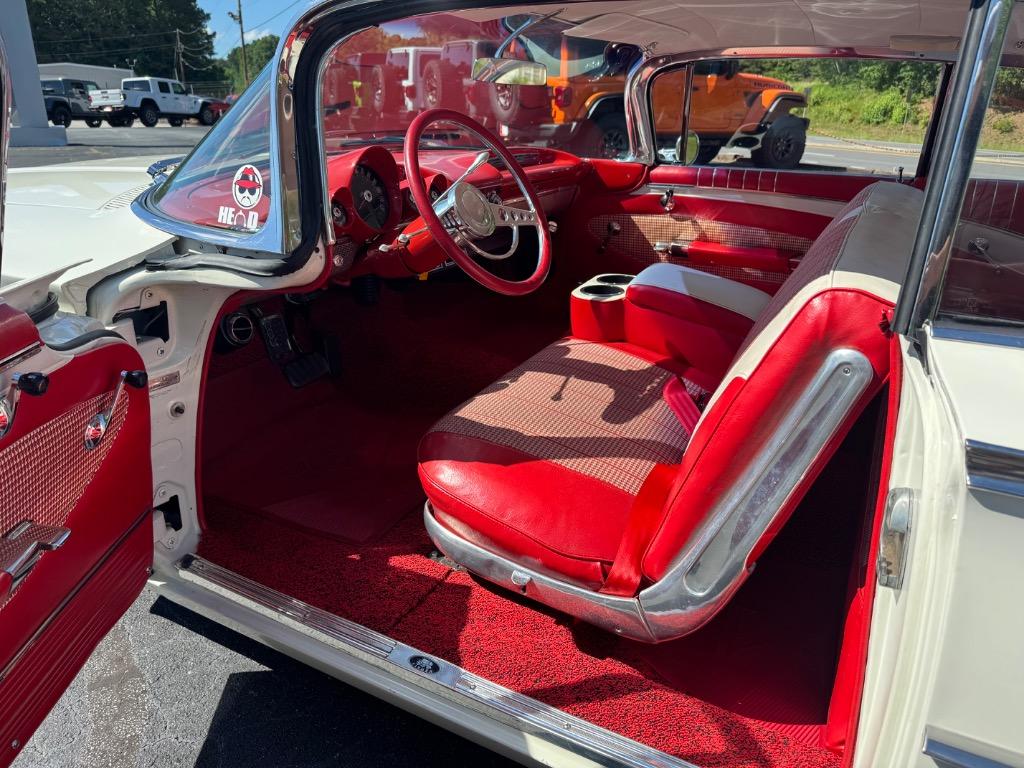Chevrolet-Other-1960-White-Red-36