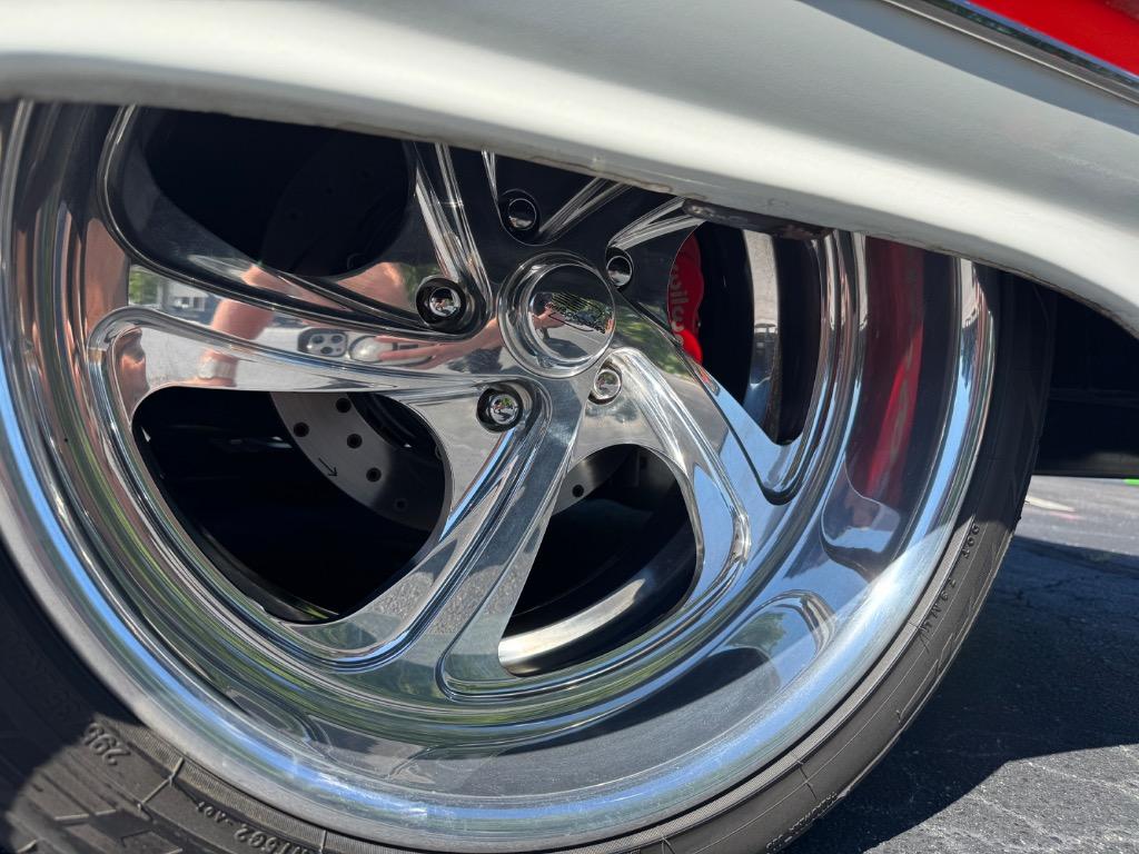 Chevrolet-Other-1960-White-Red-7