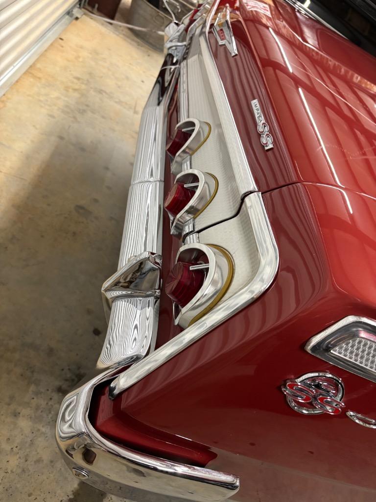 Chevrolet-Other-1962-Red-Black-3