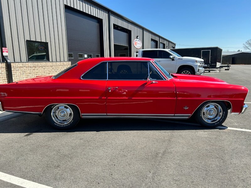 Chevrolet-Other-1966-Red-Black-17