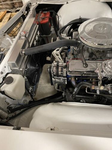 Chevrolet-Other-1966-White-Black-8