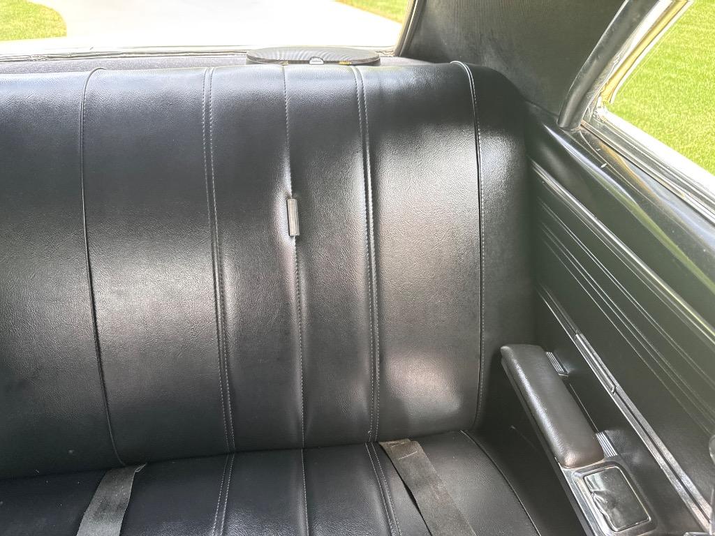 Chevrolet-Other-1966-Yellow-Black-26