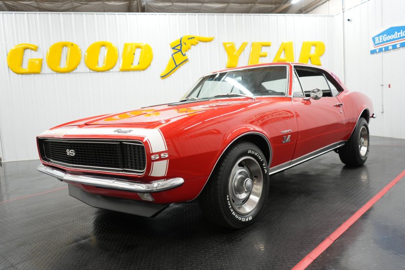 Chevrolet-Other-1967-Bolero-Red-Black-1