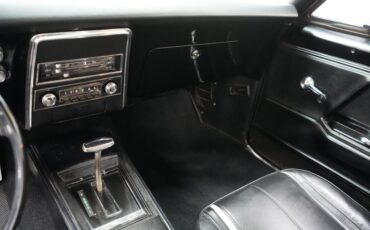 Chevrolet-Other-1967-Bolero-Red-Black-17