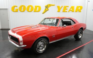 Chevrolet-Other-1967-Bolero-Red-Black-2