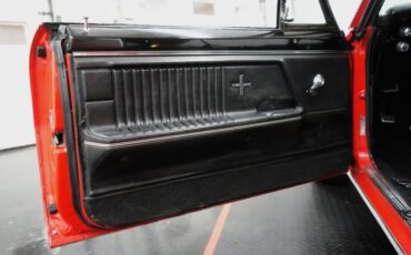 Chevrolet-Other-1967-Bolero-Red-Black-40