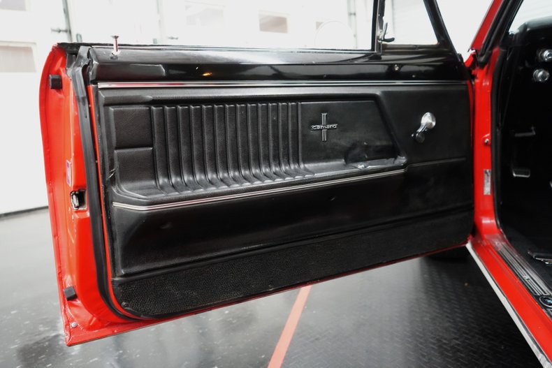 Chevrolet-Other-1967-Bolero-Red-Black-40