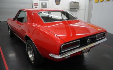 Chevrolet-Other-1967-Bolero-Red-Black-44
