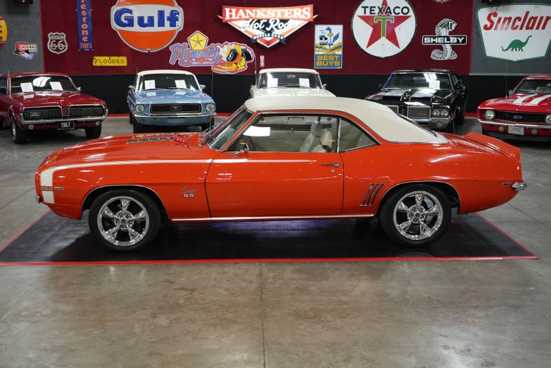Chevrolet-Other-1969-Orange-White-14