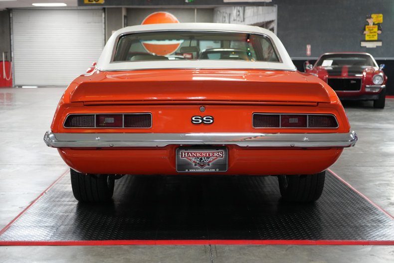 Chevrolet-Other-1969-Orange-White-22