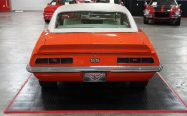 Chevrolet-Other-1969-Orange-White-3