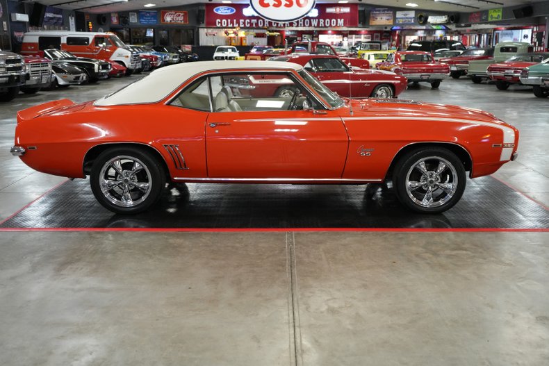 Chevrolet-Other-1969-Orange-White-5