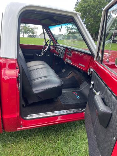 Chevrolet-Other-1969-Red-2