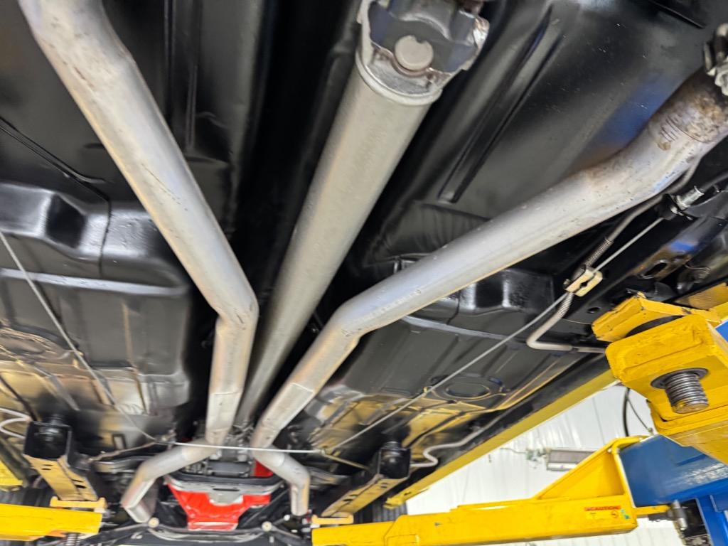 Chevrolet-Other-1969-Yellow-Black-21