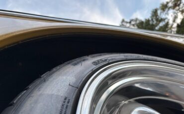 Chevrolet-Other-1972-Okra-White-43