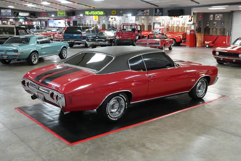 Chevrolet-Other-1972-Red-Black-19