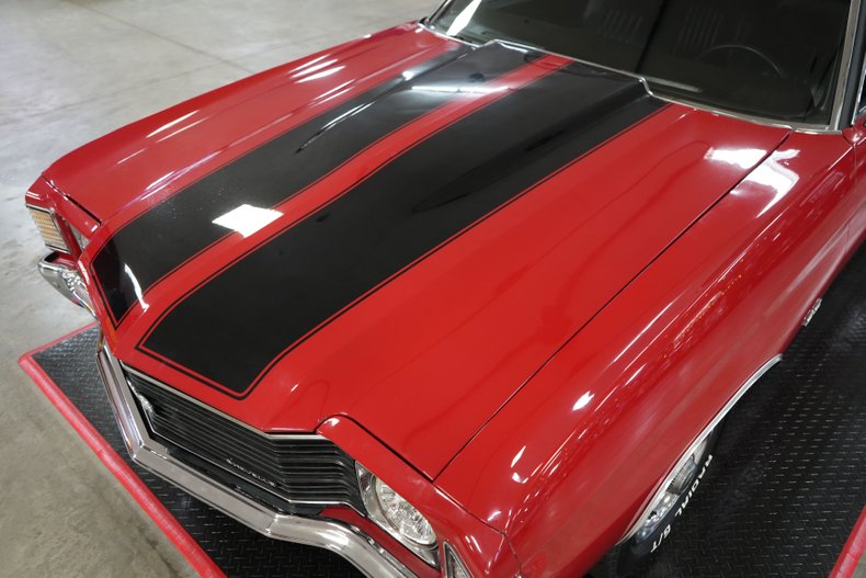 Chevrolet-Other-1972-Red-Black-37