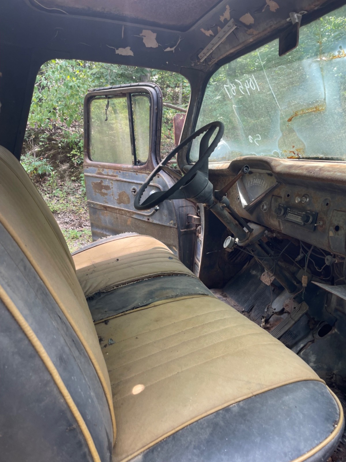 Chevrolet-Other-Pickups-1959-Standard-Cab-Pickup-9