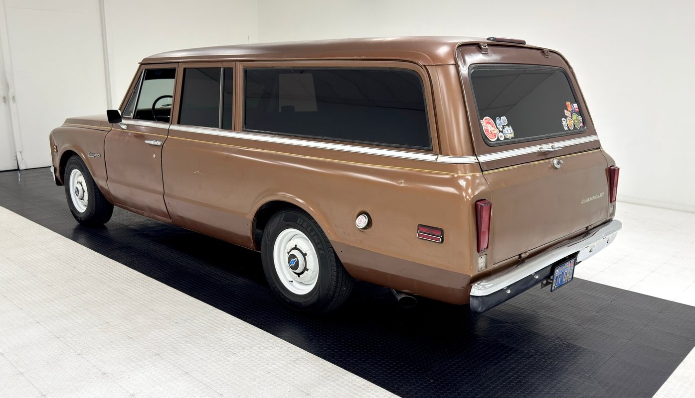 Chevrolet-Other-Pickups-1972-SUV-2