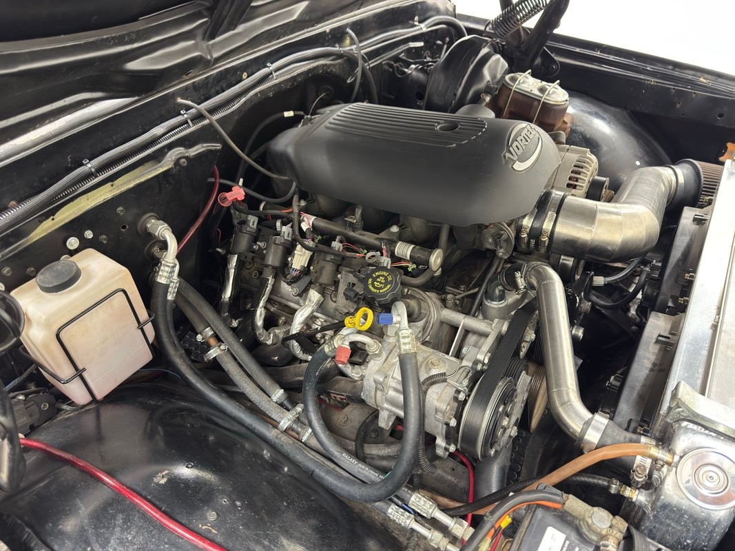 Chevrolet-Other-Pickups-1972-SUV-21