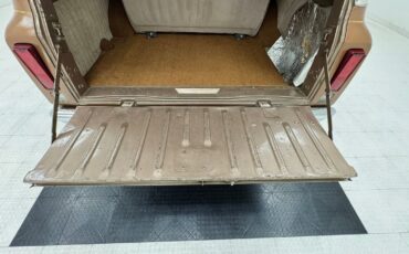 Chevrolet-Other-Pickups-1972-SUV-24